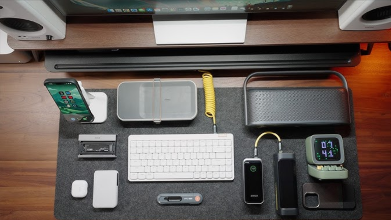 Top 10 Tech Gadgets Everyone Is Buying in 2025